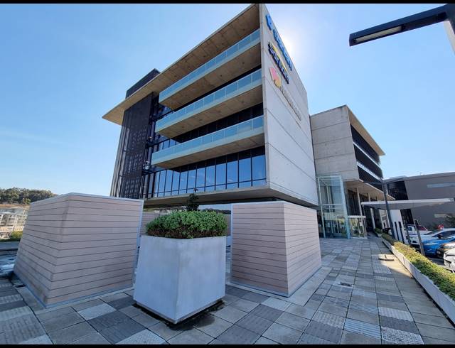 1,111M² OFFICE TO LET IN TYGER VALLEY